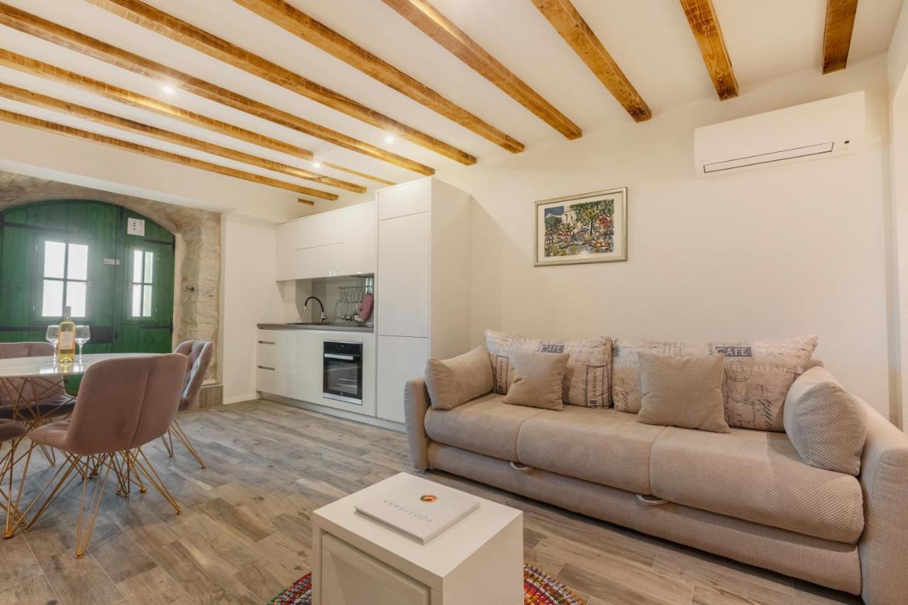Old Stone House Gp Villa Подстрана Екстериор снимка
